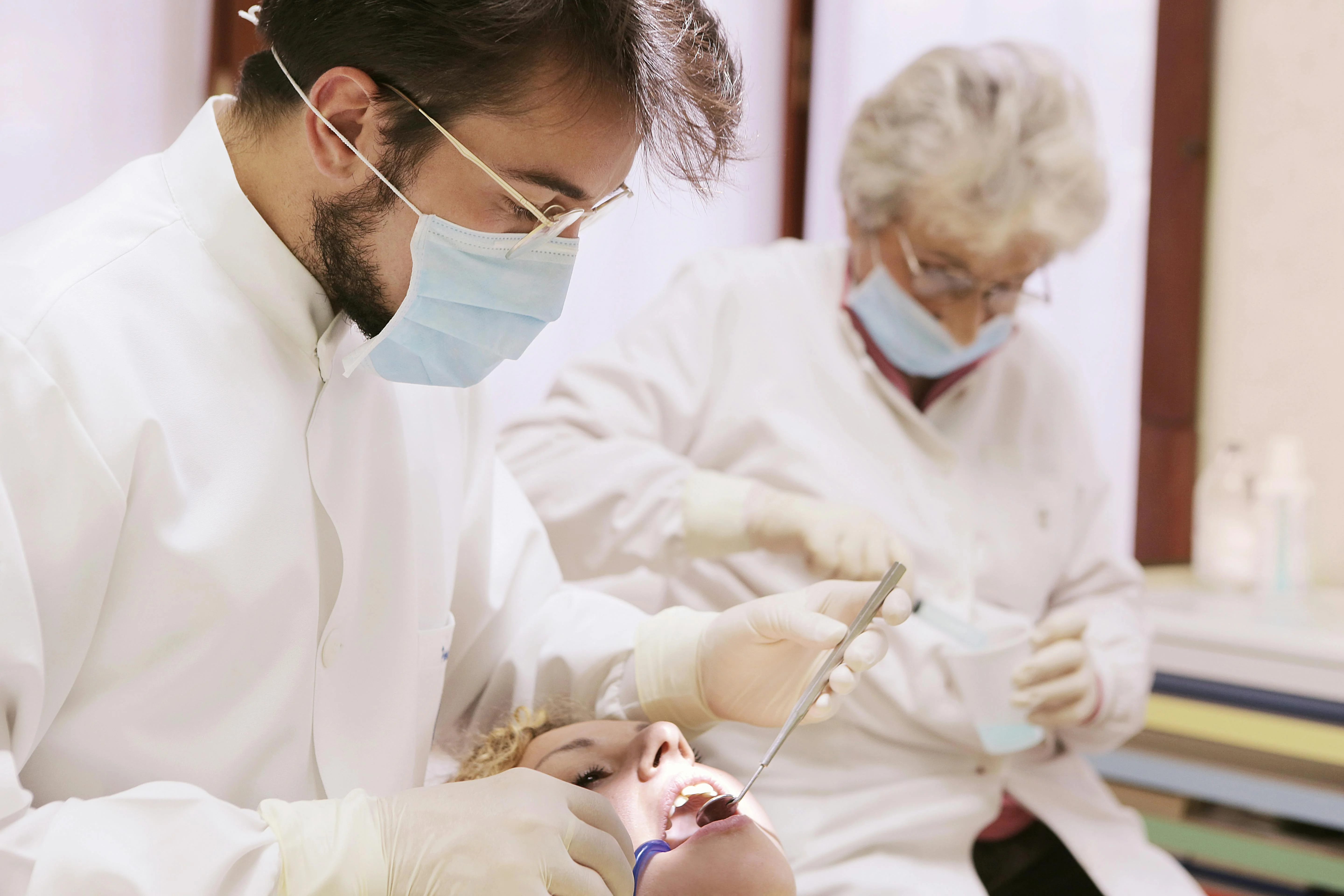 Signs You Might Need a Root Canal: Recognizing Dental Pain and Symptoms